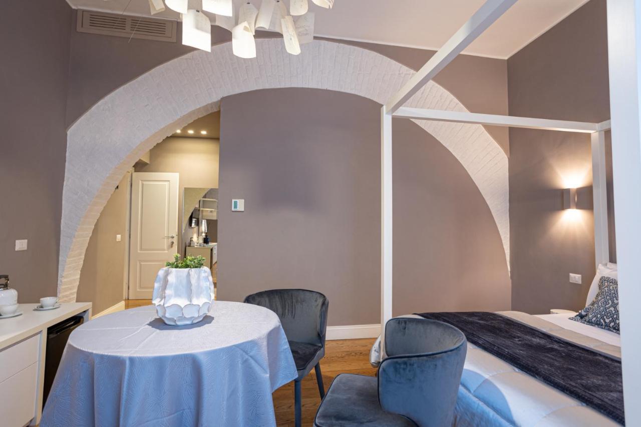 Cardilli Luxury Rooms Рим Екстер'єр фото