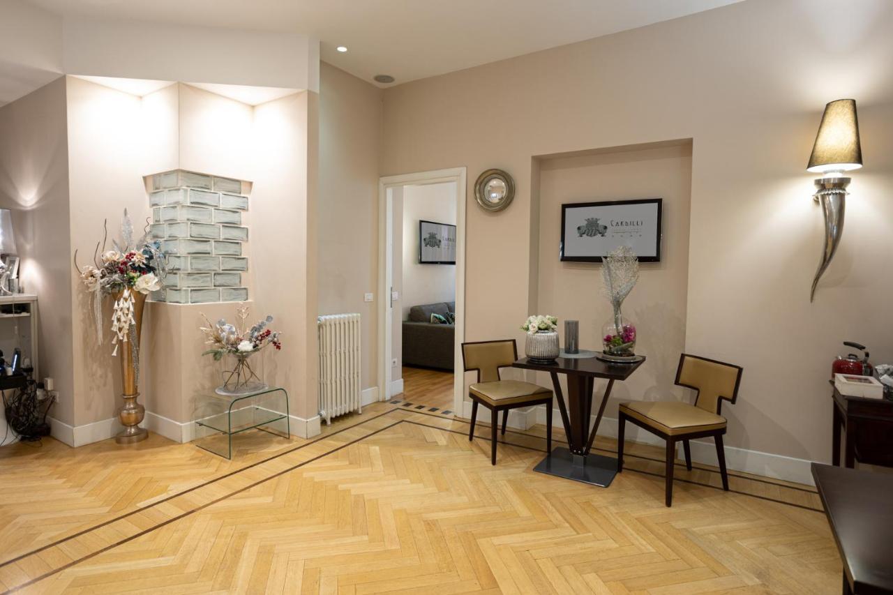 Cardilli Luxury Rooms Рим Екстер'єр фото