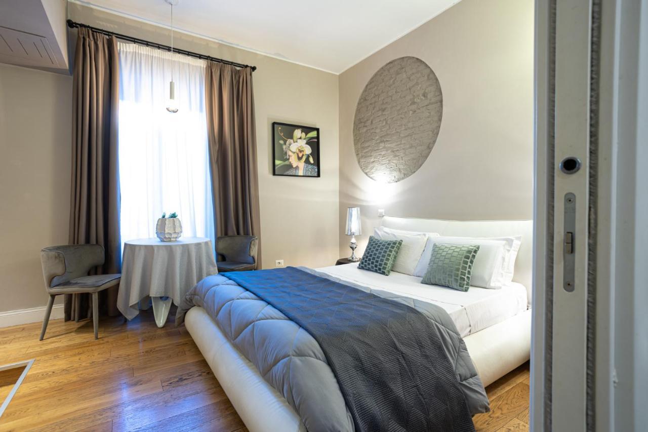 Cardilli Luxury Rooms Рим Екстер'єр фото