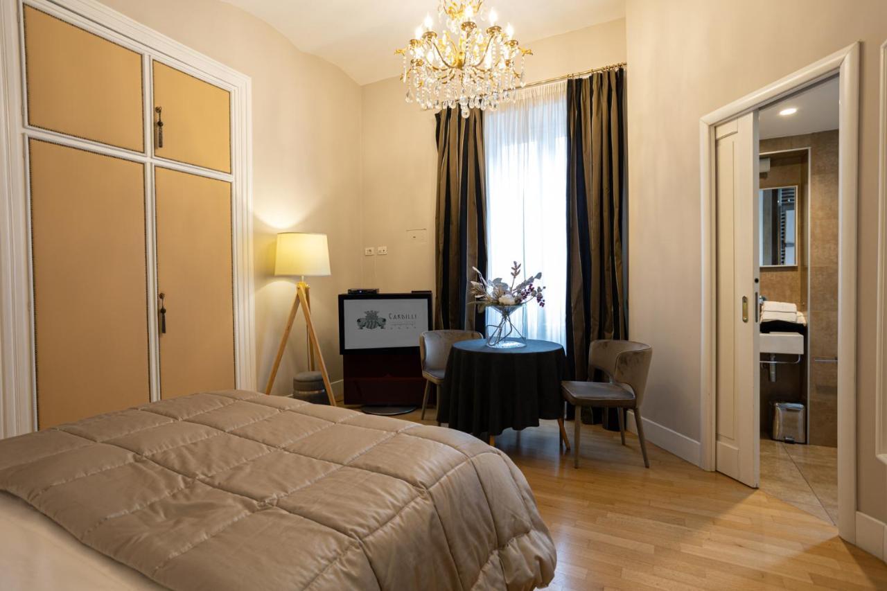 Cardilli Luxury Rooms Рим Екстер'єр фото