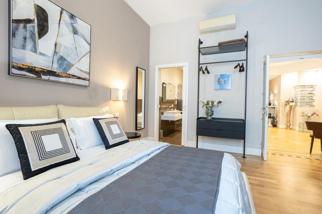 Cardilli Luxury Rooms Рим Екстер'єр фото