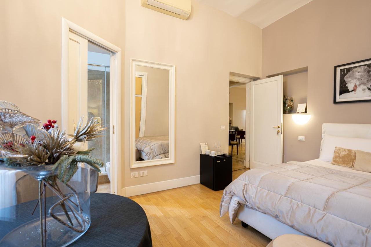 Cardilli Luxury Rooms Рим Екстер'єр фото